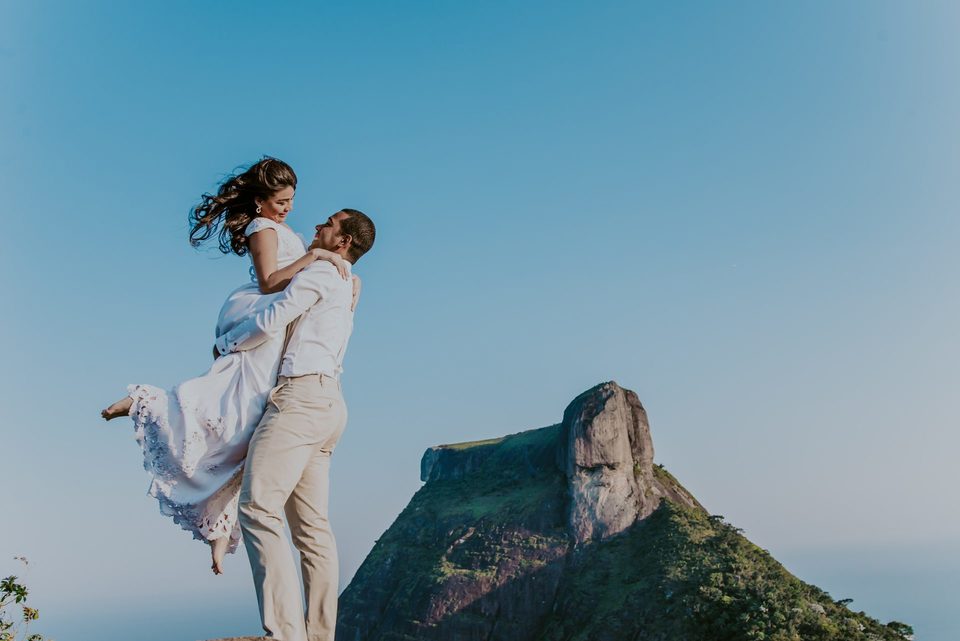 Trash The Dress - Skarlaty & Wenderson - Pedra Bonita - Rio de Janeiro Trash The Dress - Skarlaty & Wenderson - Pedra Bonita - Rio de Janeiro
